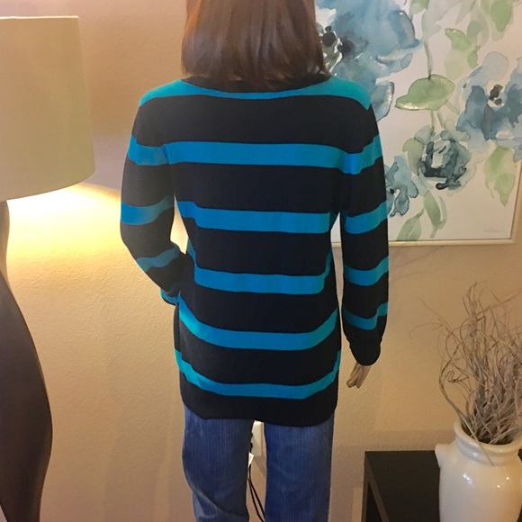 Ann Taylor LOFT Striped V-neck Pullover Sweater - Picture 5 of 5